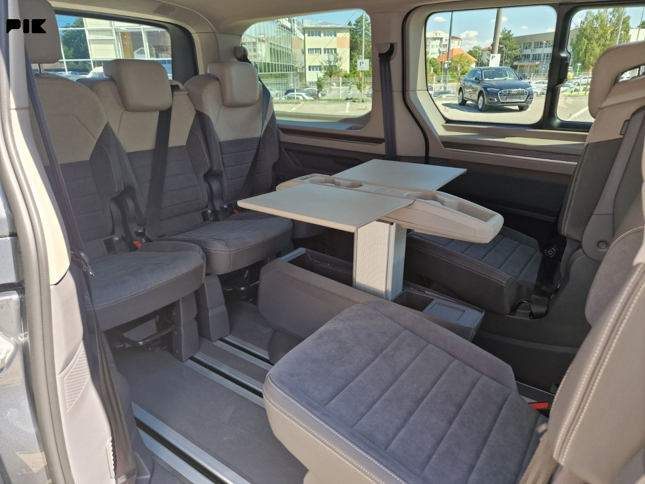 Volkswagen Multivan Style LR 2.0 TDI DSG