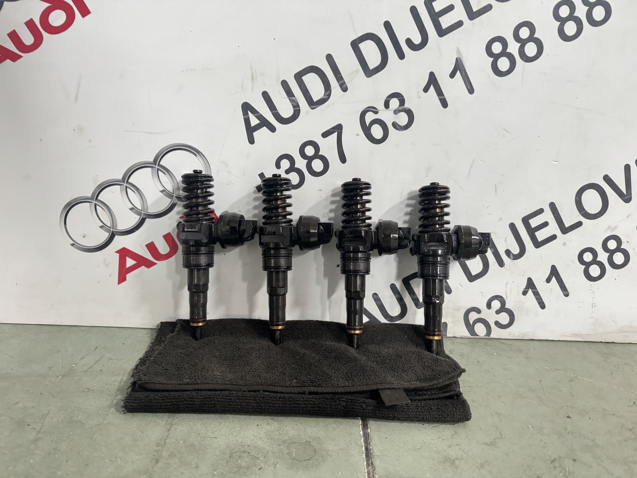 A3 Caddy dizna dizne 1.9 038130073bn 2010g 045