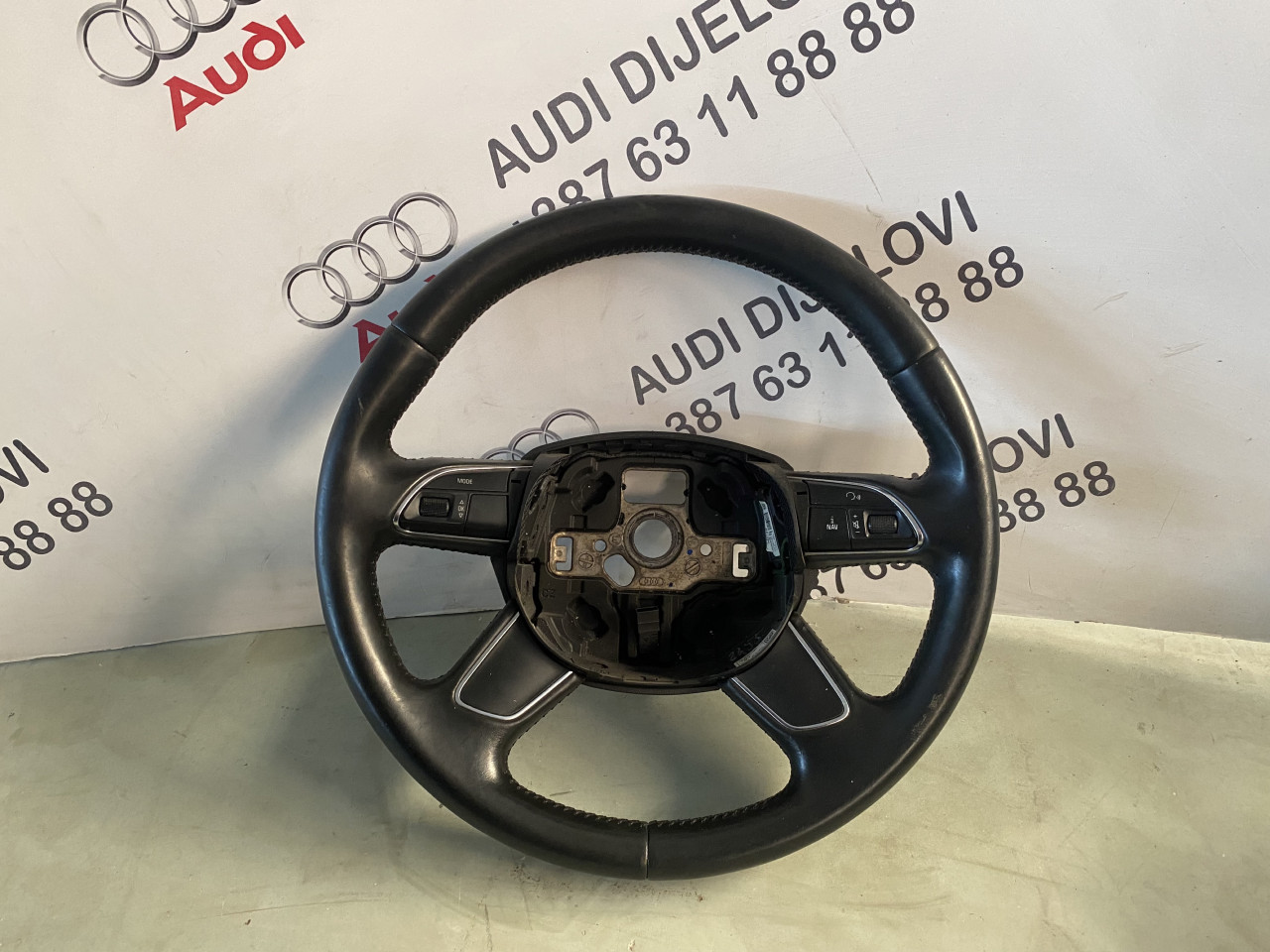 A4 volan 4l0419091ac b8.5 2014g 024