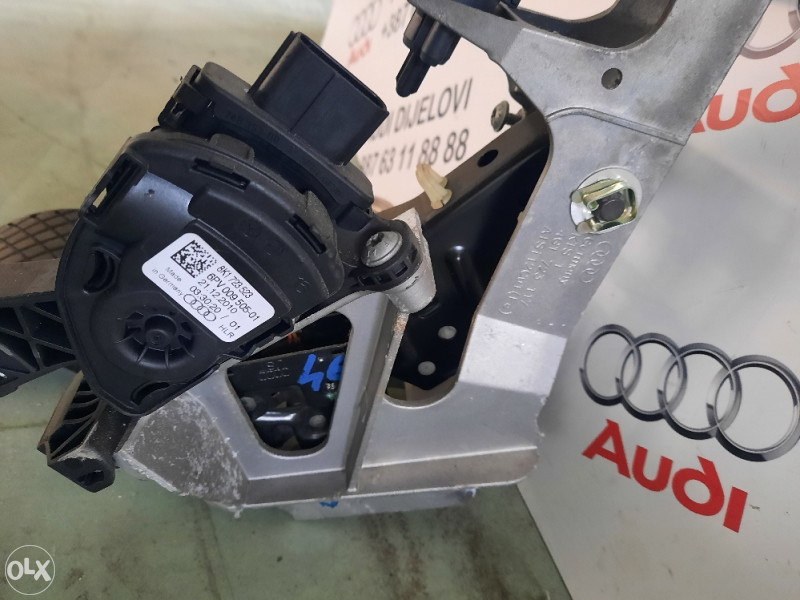 A7 papucice 4g1723117