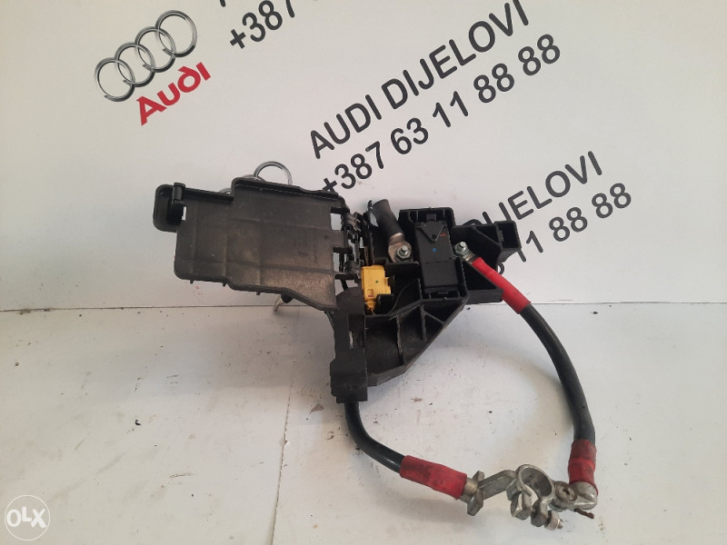A8 kuciste klema 4e0971845f