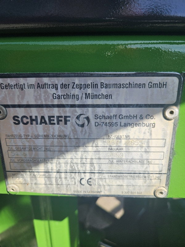 Utovarivač Schaeff ZL80 2000 - HM Music doo