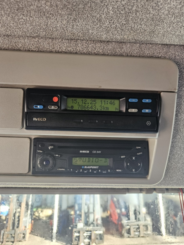 Kamion vucna služba - IVECO STRALIS 350 - HM Music doo