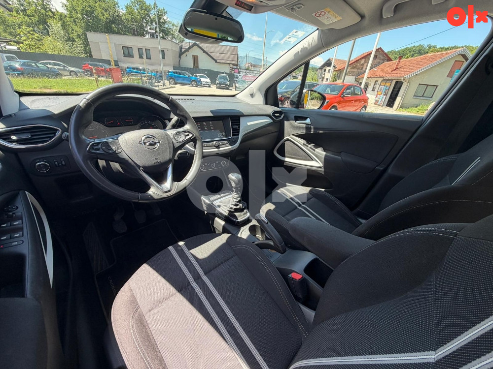 Opel Crossland 2022 Design&Tech 110KS
