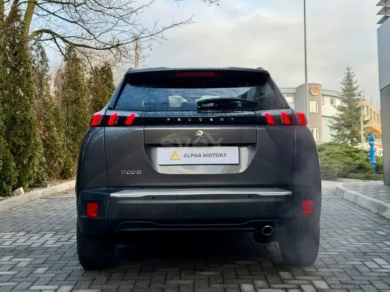 Peugeot 2008 1.5 BlueHDI Allure Sport