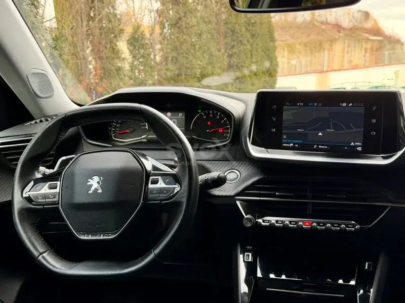 Peugeot 2008 1.5 BlueHDI Allure Sport