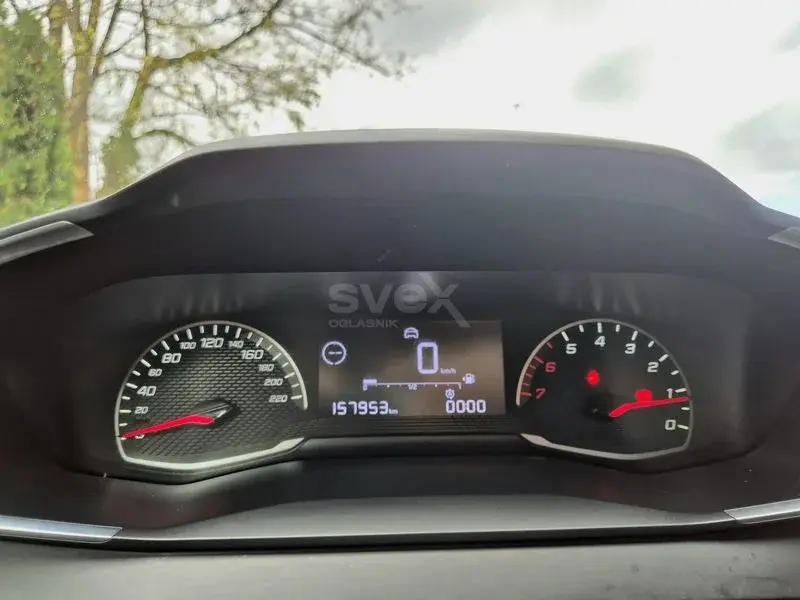 Peugeot 208 1.5 BlueHDI