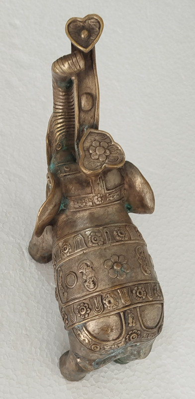 SLON figura skulptura metalna stara Feng Shui