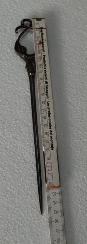 Stari otvarač pisama Amfas metalni dekorativni raritet vintage