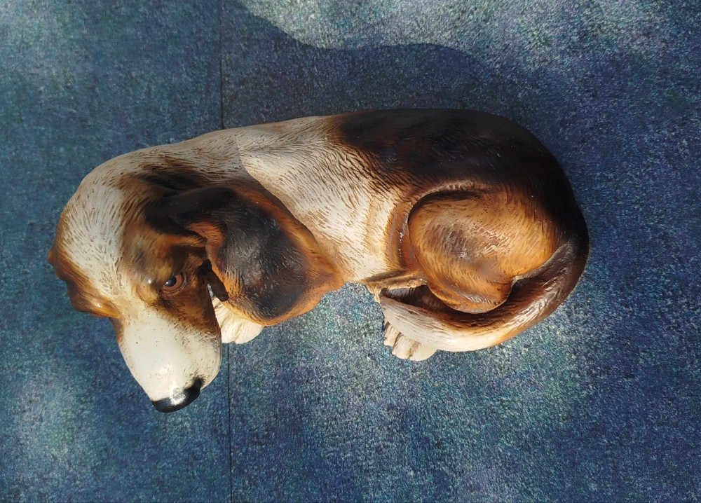 Figura psa Baset Basset Hound dekorativna keramička/resin figura