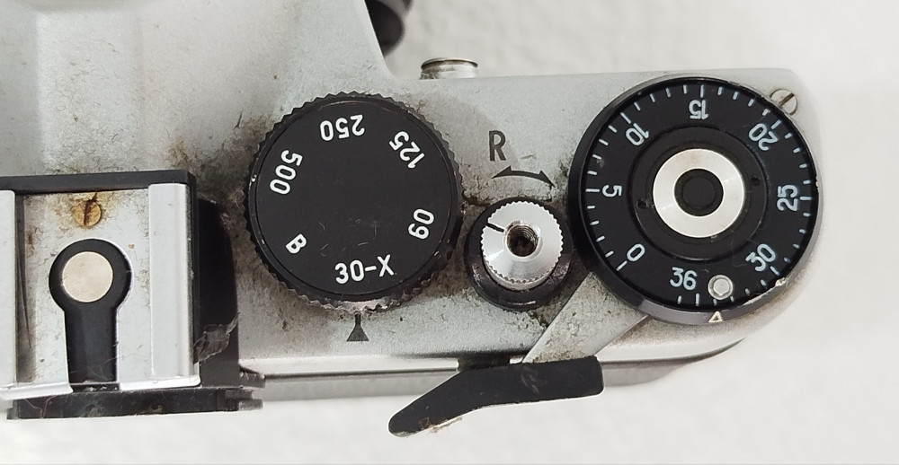 Zenit ET analogni fotoaparat Helios 44M-4 objektiv vintage
