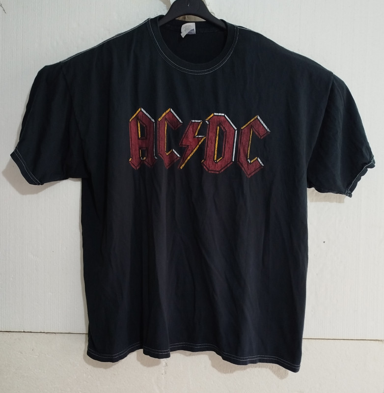 AC/DC majica veća heavy metal rock muzika