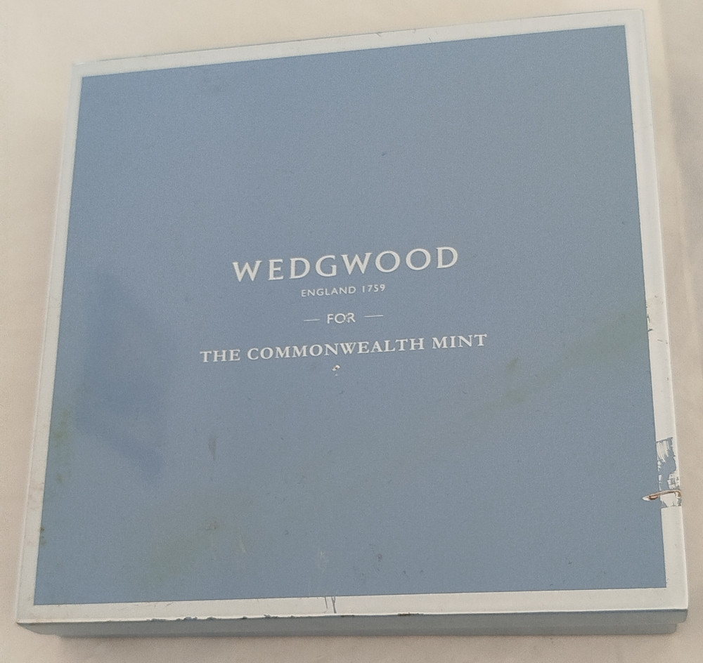 Wedgwood Jasperware keramika kovanica 5 funti 2018