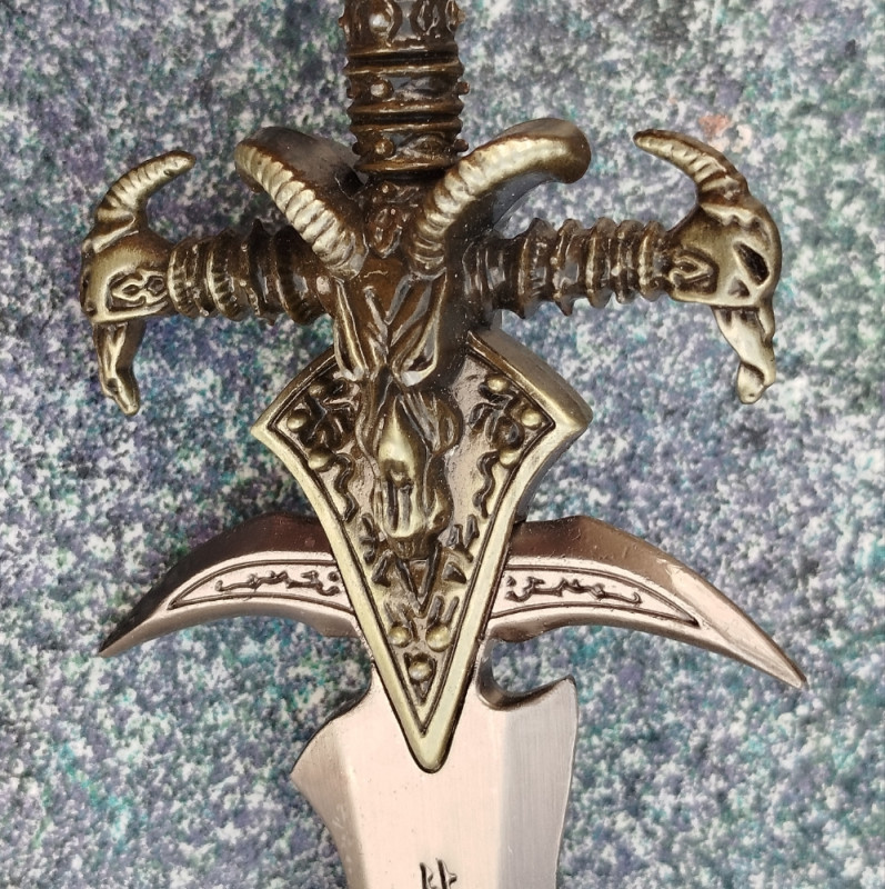 World of Warcraft Frostmourne Mač mini replika u futroli