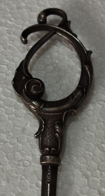 Stari otvarač pisama Amfas metalni dekorativni raritet vintage