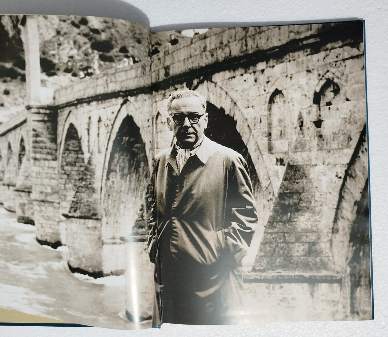 Ivo Andric Visegrad Bosna fotomonografija knjiga