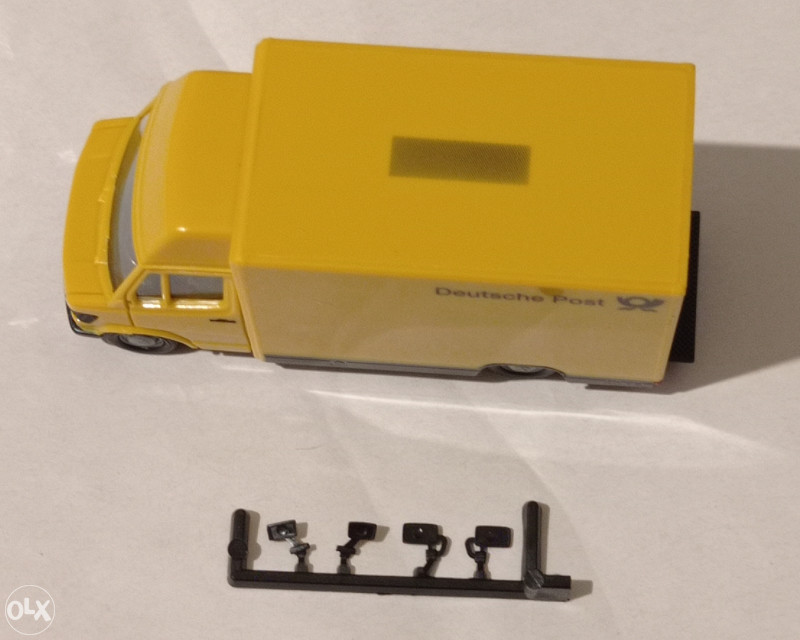 HERPA Mercedes Benz 207 D kamion model Deutsche post