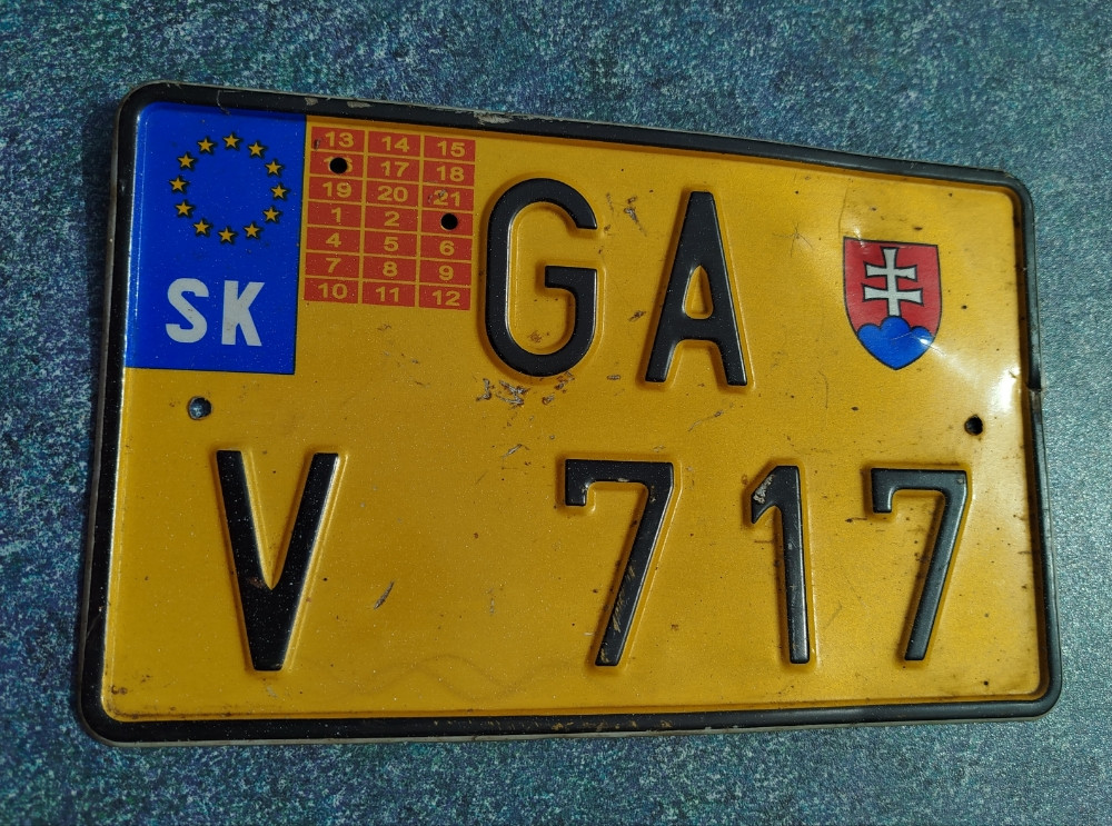 Registarske tablice različite strane dekoracija kolekcionarske