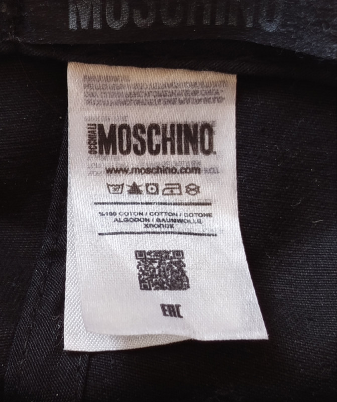 MOSCHINO kačket kapa logo amblem