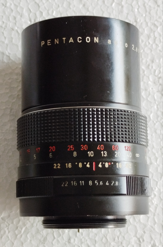 Pentacon auto 2.8/135 MC objektiv za fotoaparat