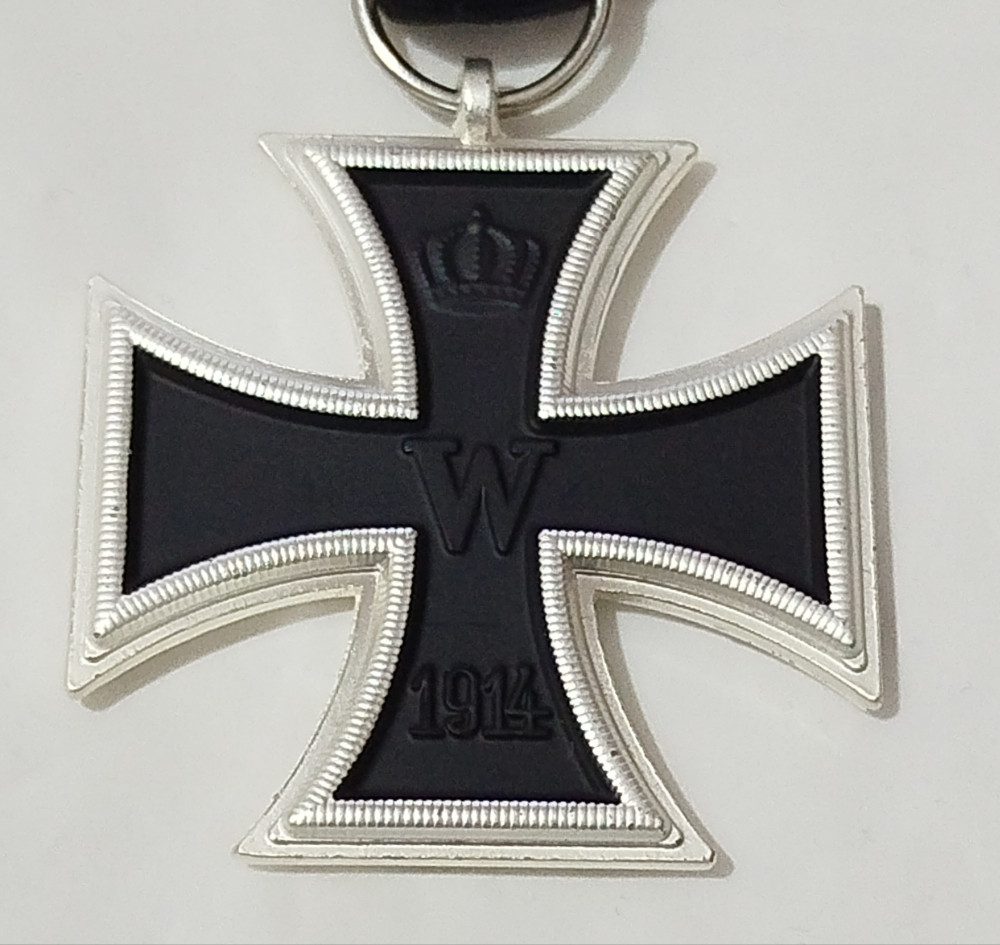 Njemačka medalja Željezni krst križ 1914 Iron Cross orden replika