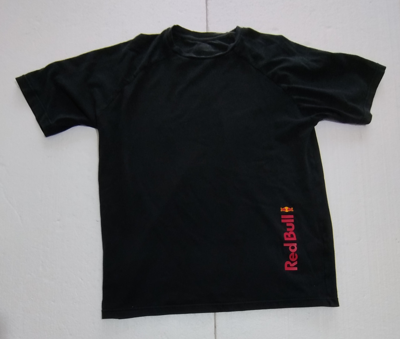 Red Bull majica auto moto sport logo