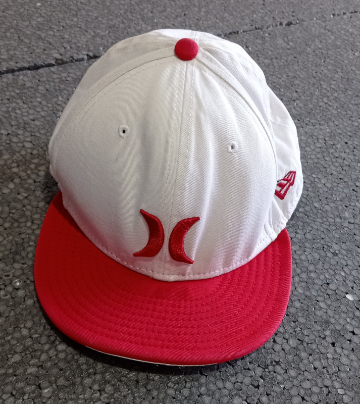 Kapa Kačket Hurley Kanada New Era 9Fifty
