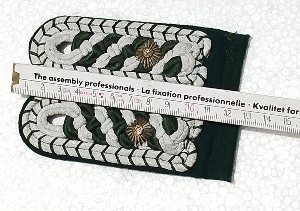 KOLEKCIONARSKE EPOLETE Naramenice njemačke vojske