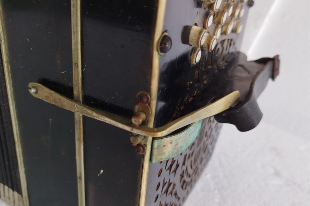 ELA ELA BANDONEON stara harmonika ORIGINALNI KOFER antika raritet