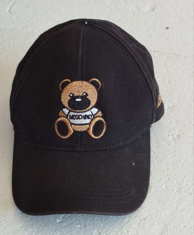 MOSCHINO kačket kapa logo amblem