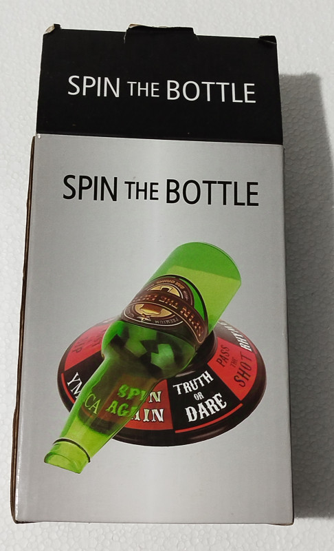 Spin the Bottle Zavrti bocu flašu društvena igra