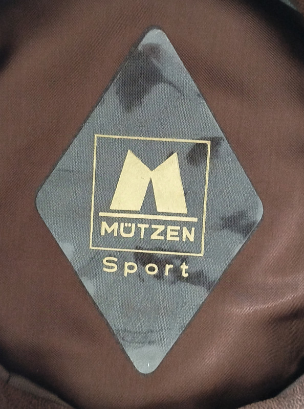 Kačket Kapa Mutzen Sport kapetan retro