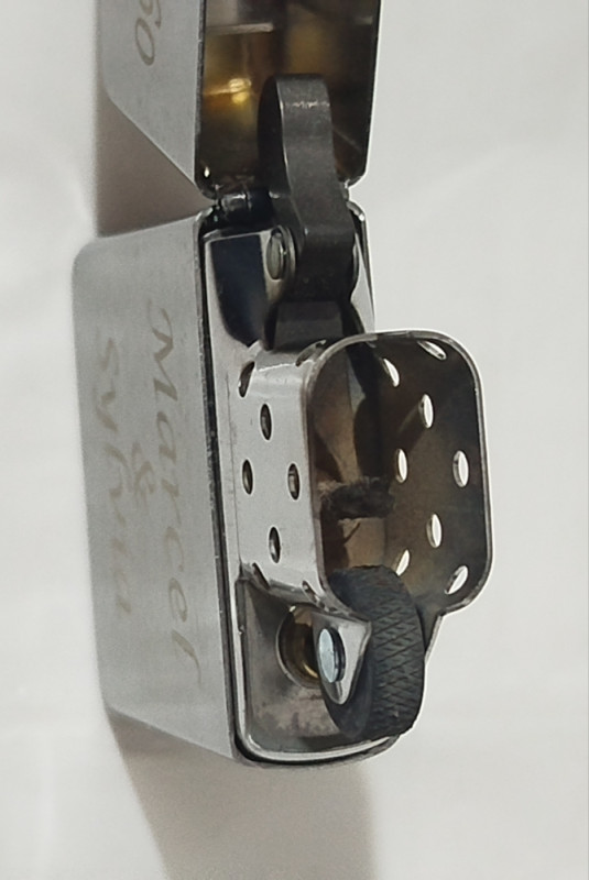 Zippo upaljač  original, graviran Made in USA u kutiji