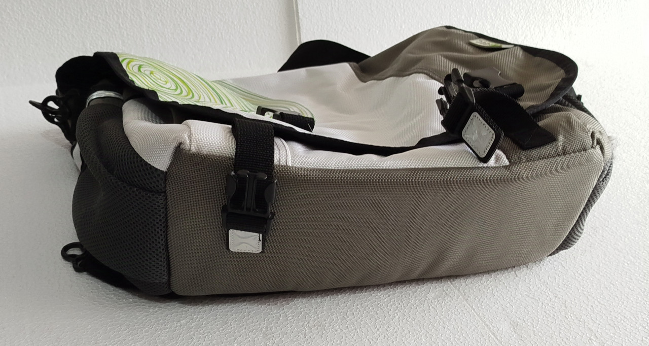 XBOX 360 Torba za konzolu i opremu licencirana