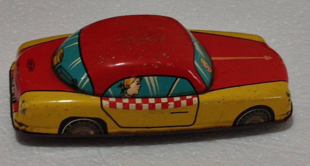 Limeni auto Foreign vintage igračka kolekcionarski model