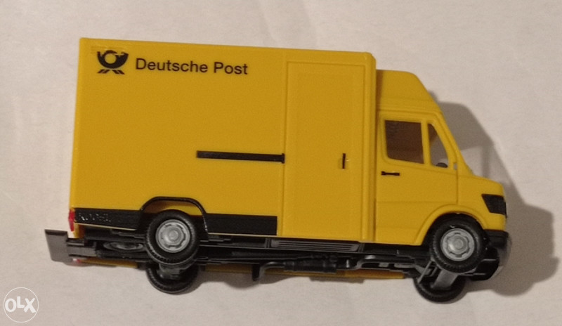 HERPA Mercedes Benz 207 D kamion model Deutsche post
