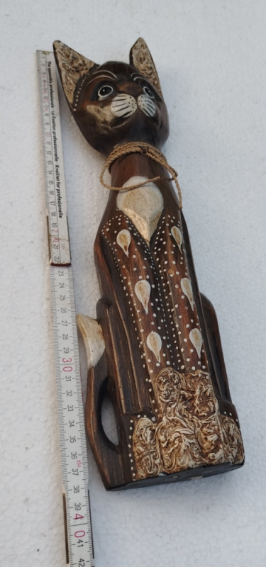 Mačka drvena figura rezbarena ručni rad