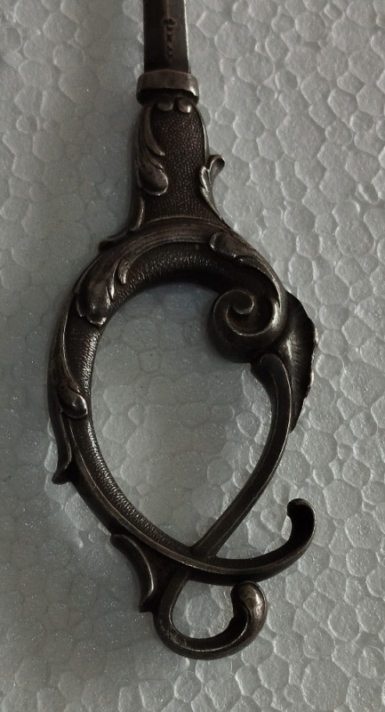 Stari otvarač pisama Amfas metalni dekorativni raritet vintage