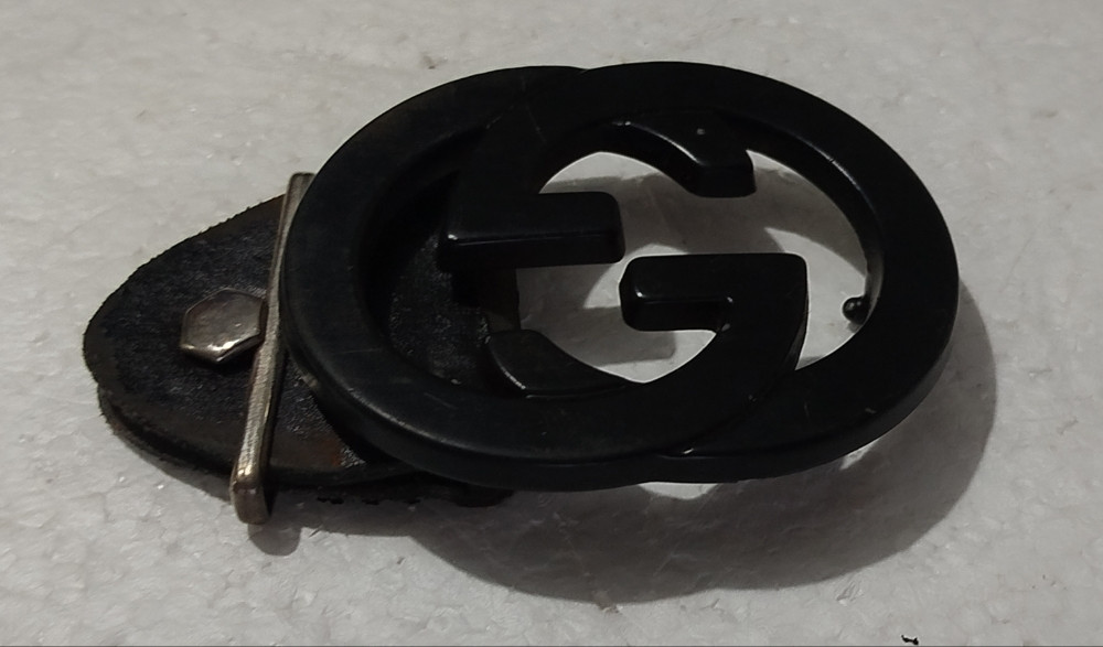 Gucci znak toka za kaiš kopča (GG) crna metalna pantolone hlače