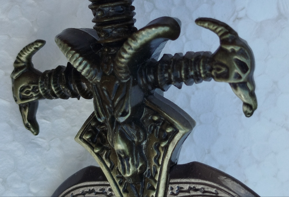 World of Warcraft Frostmourne Mač mini replika u futroli