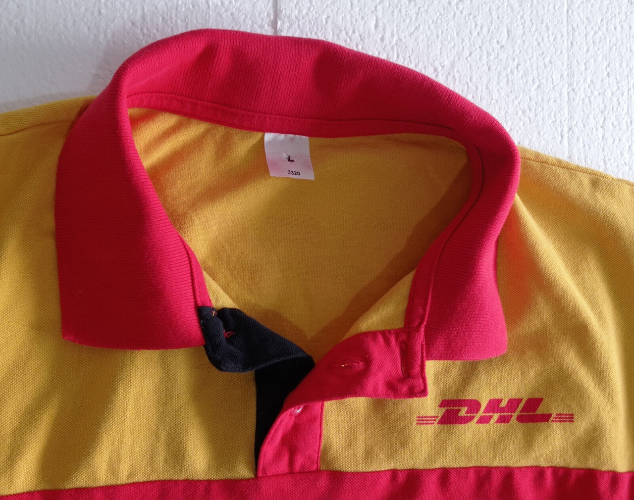 DHL majica zaposleni radna odjeća uniforma duks
