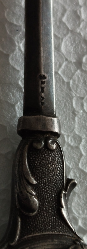 Stari otvarač pisama Amfas metalni dekorativni raritet vintage