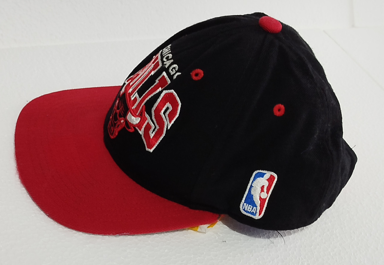 Kačket Kapa Chicago Bulls NBA Mitchell & Ness