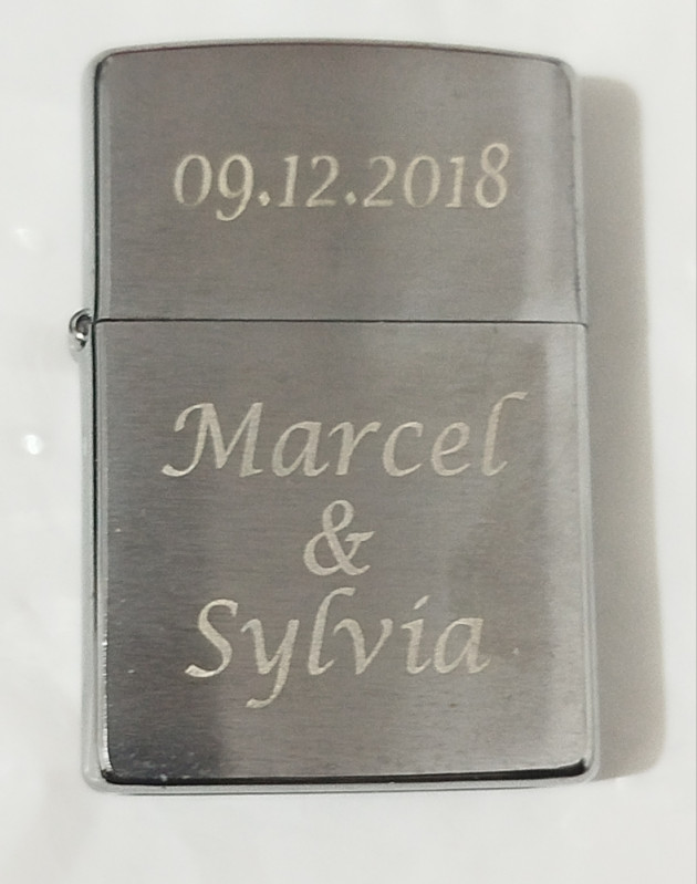 Zippo upaljač  original, graviran Made in USA u kutiji