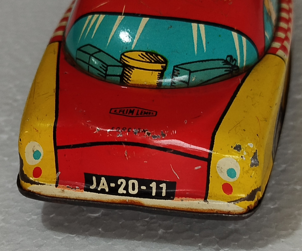Limeni auto Foreign vintage igračka kolekcionarski model