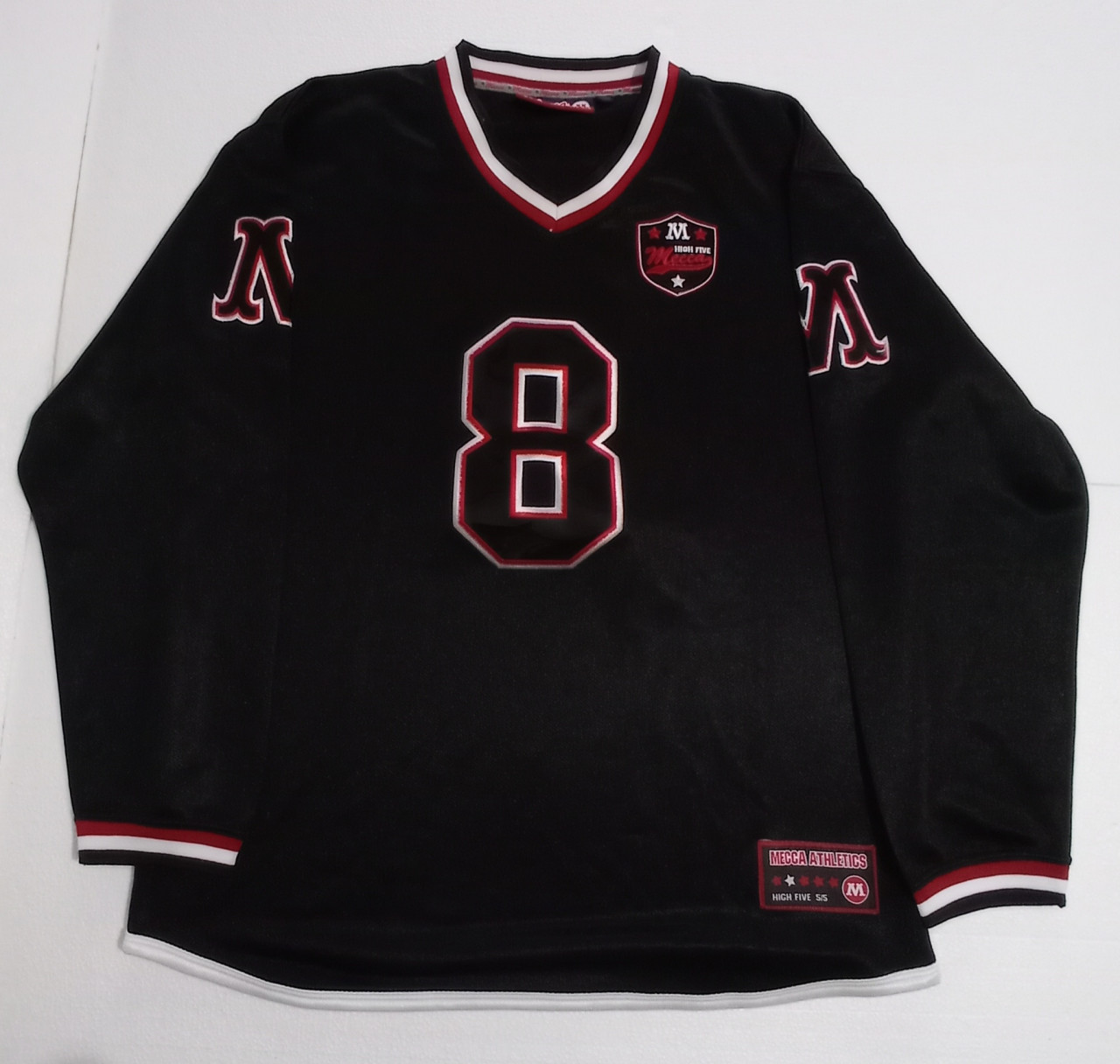 MECCA Athletics majica Hi Five dres Hip hop broj 8