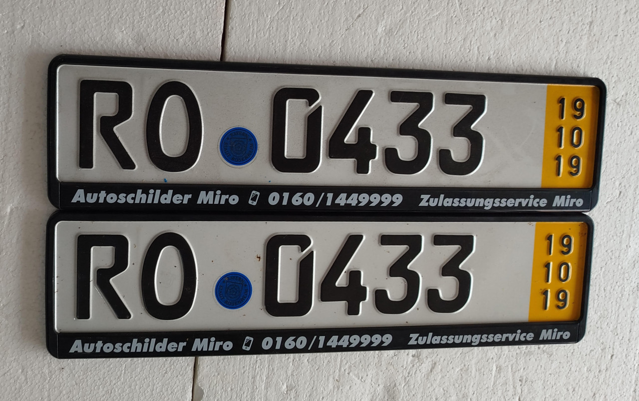 Registarske tablice različite strane dekoracija kolekcionarske