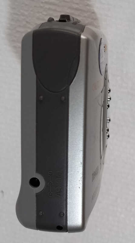 Aiwa TA483 Walkman kasete AM/FM Stereo radio