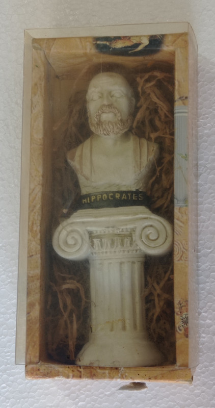 HIPOKRAT statua mala figura suvenir Hippocrates