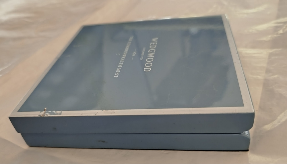 Wedgwood Jasperware keramika kovanica 5 funti 2018